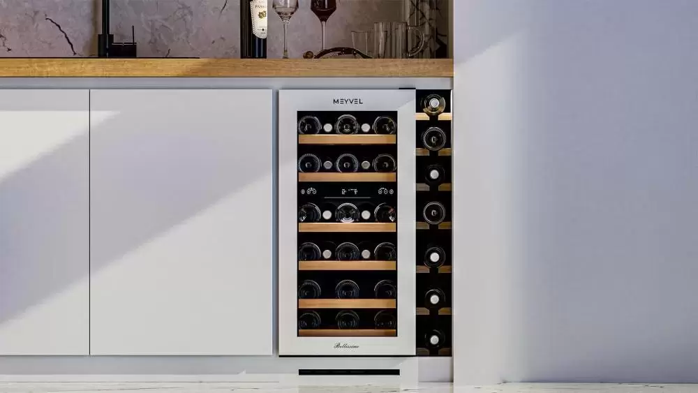 Винный шкаф компрессорный встраиваемый Meyvel MV28NH-KWT2
