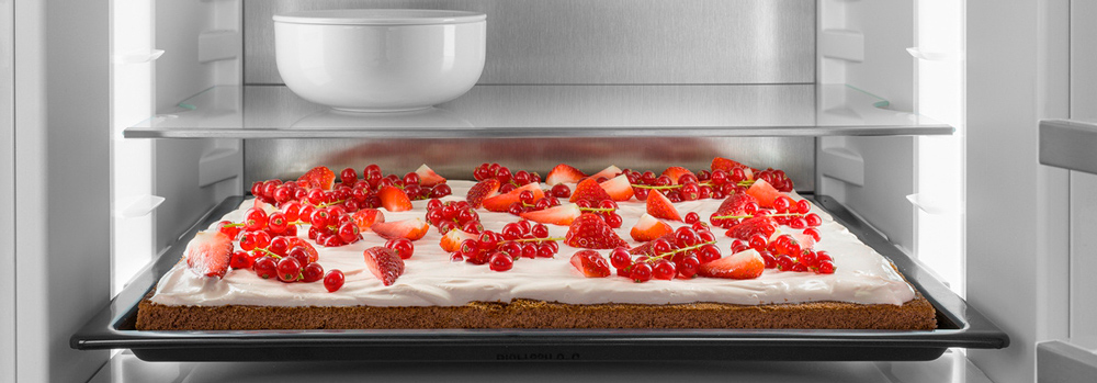 Встраиваемый холодильник с морозильной камерой IRCe 5121-22 001 Liebherr